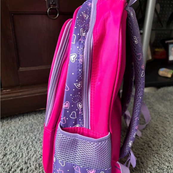 Colorful Heart Pattern Backpack - Picture 3 of 6